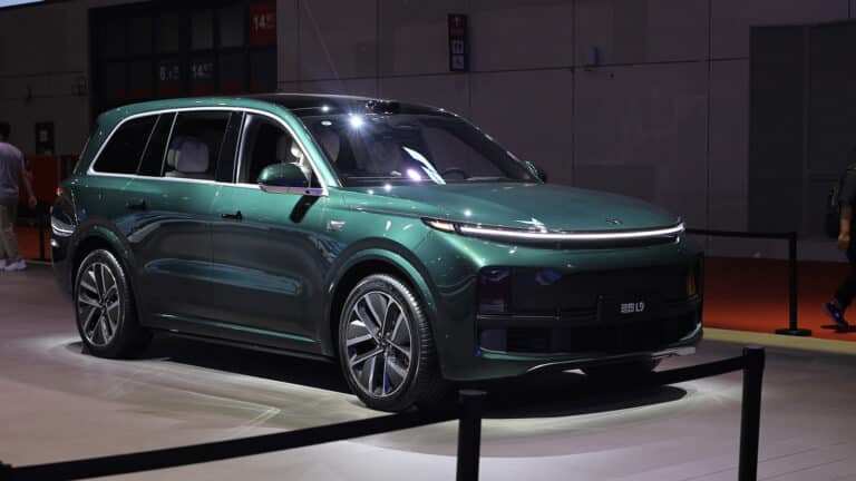Li Auto Plans to Launch I9 Flagship Electric SUV in H2