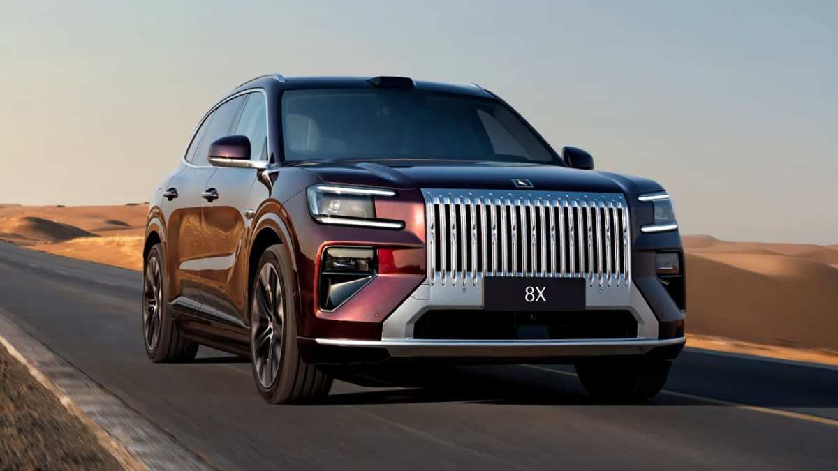 ジーカー、ハイブリッド車「8X」を発売しラインナップ拡大 価格は483万